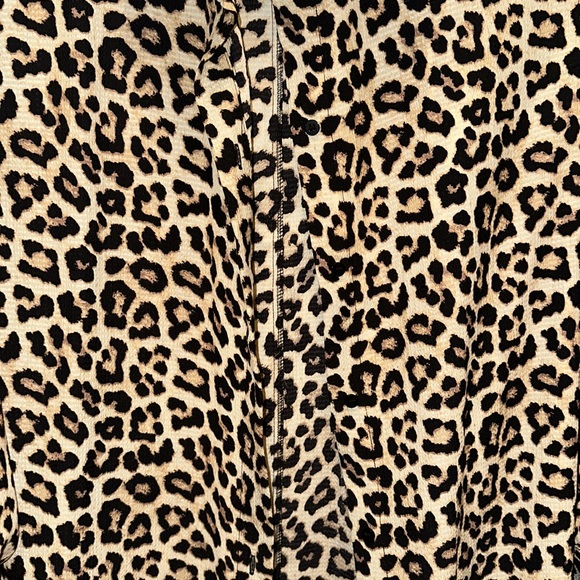 H&M Leopard Print Shirt Dress- NWT! - Picture 4 of 5